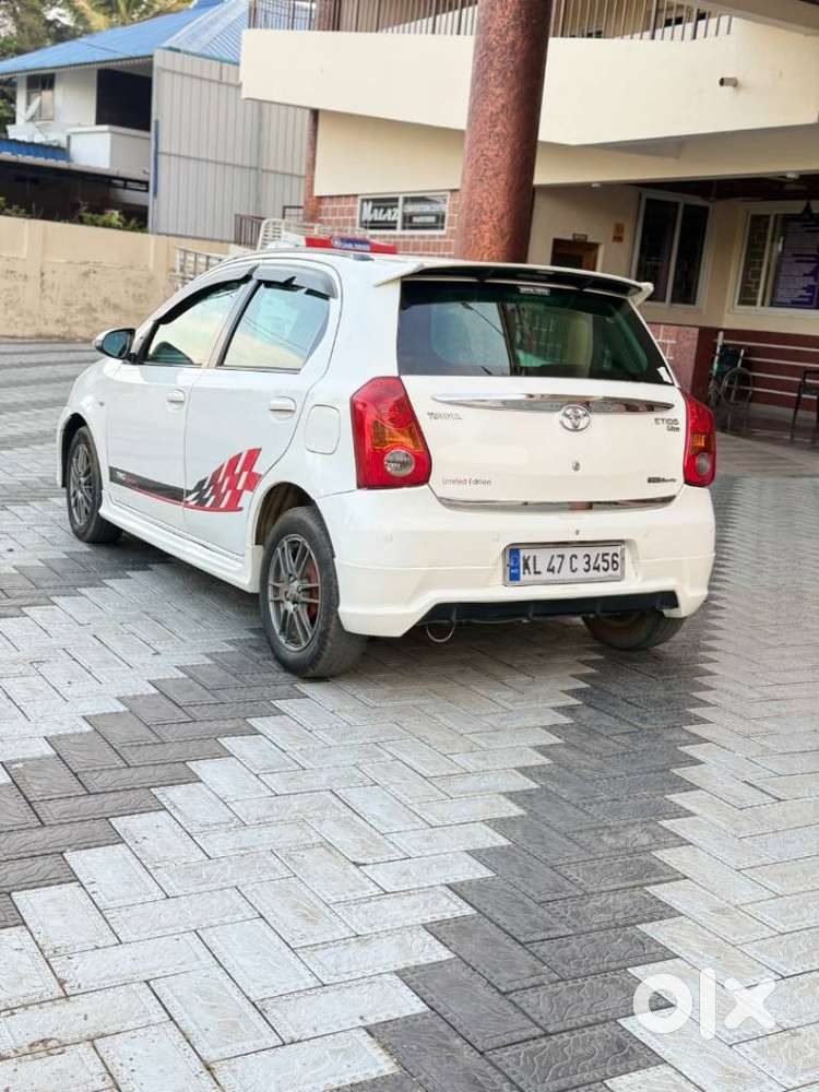 Toyota Etios Liva Diesel, 2012, Diesel