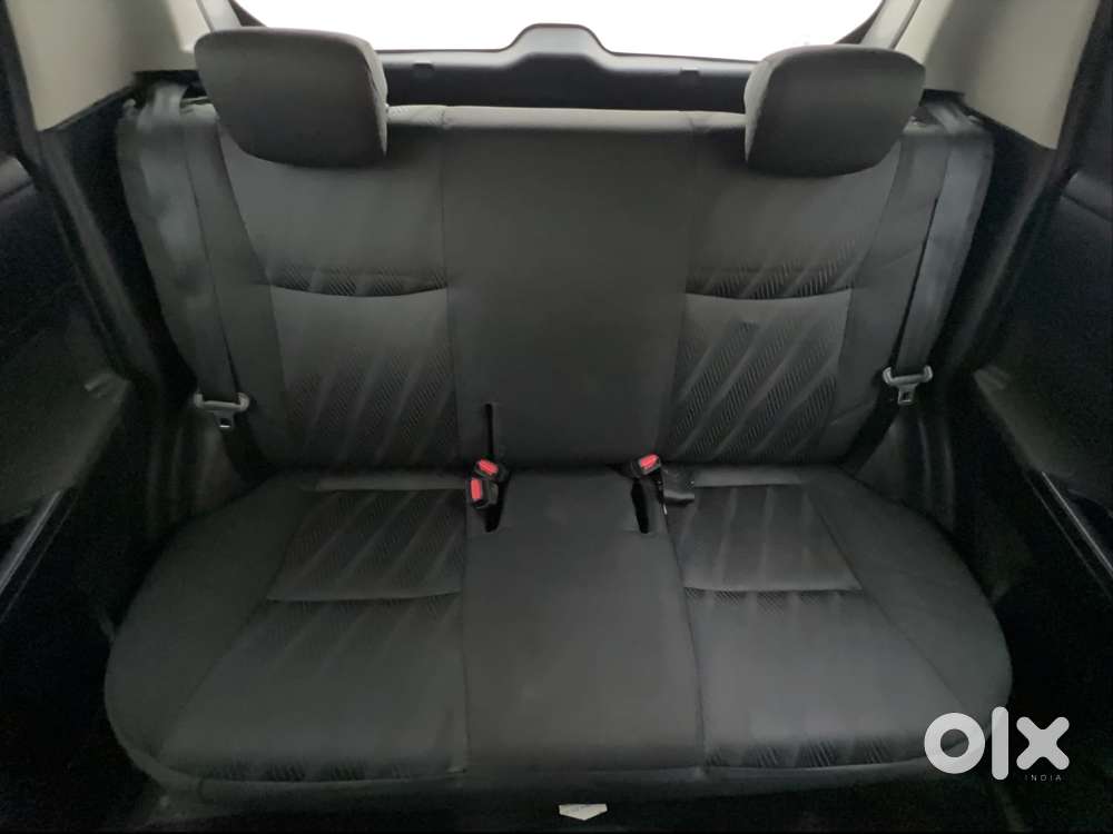 Maruti Suzuki Swift Vvt Vxi, 2012, Petrol