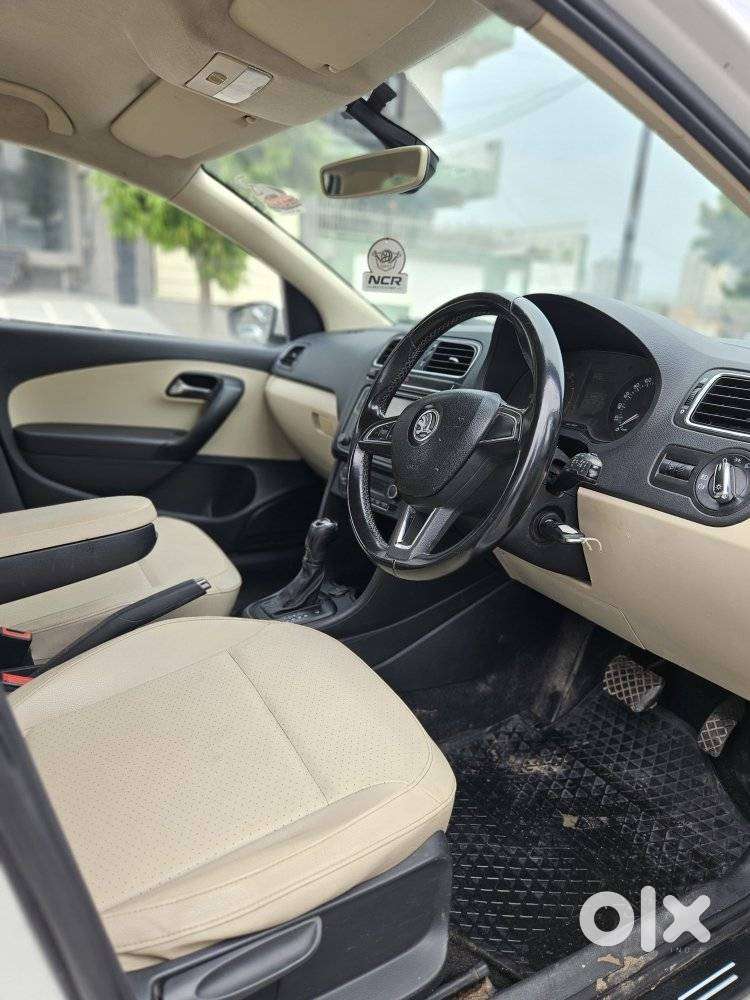 Skoda Rapid 1.0 Rider Plus Tsi At, 2018, Petrol