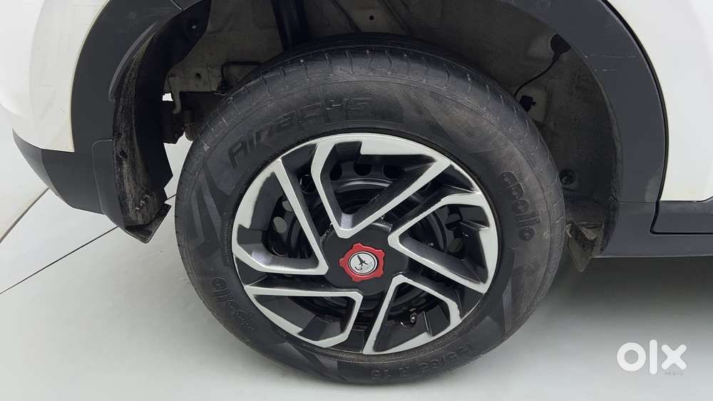 Hyundai Venue 1.2 S (o), 2024, Petrol