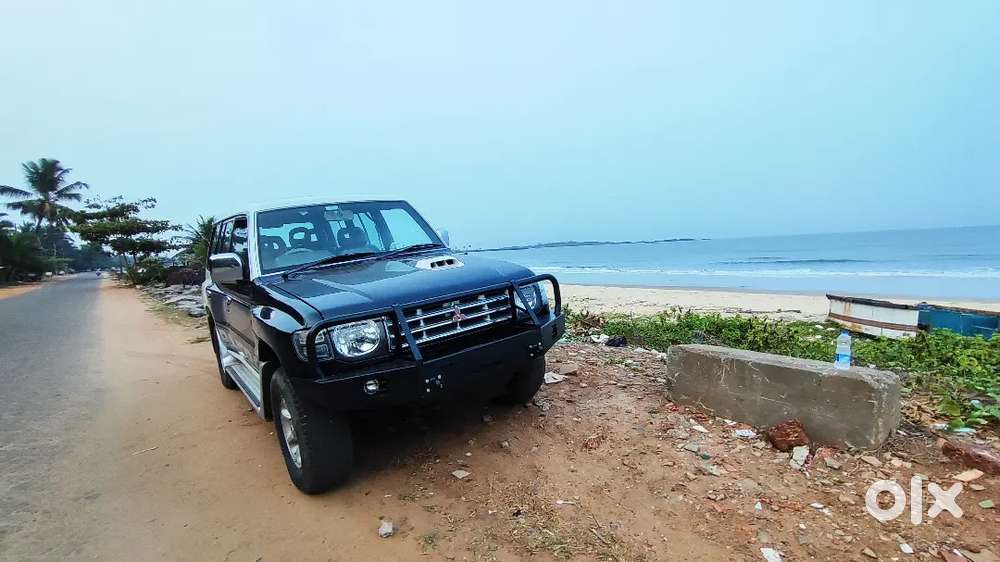 Mitsubishi Pajero 2010 Diesel 85000 Km Driven