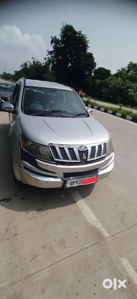 Mahindra Xuv500 2013 Diesel 90000 Km Driven