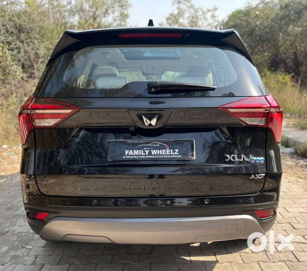Mahindra Xuv700 2.0 Ax 7 Petrol At Str, 2024, Petrol