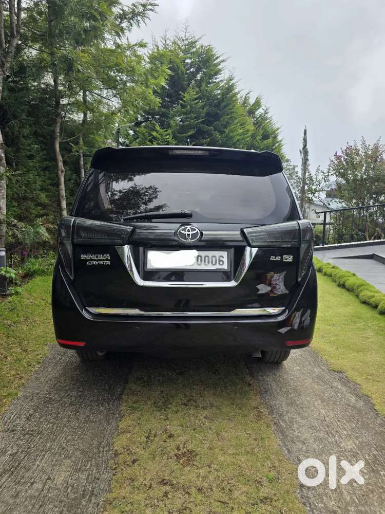 Toyota Innova Crysta 2016 Diesel Automatic. Pristine Condition