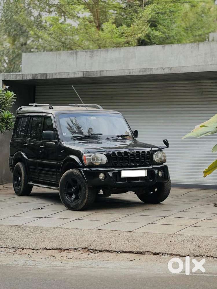 Mahindra Scorpio 2004 Diesel Well Maintained