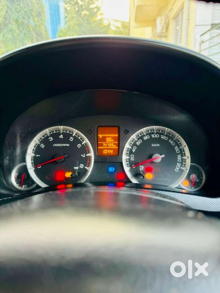 Maruti Suzuki Swift 1.2 Vxi (o), 2013, Petrol
