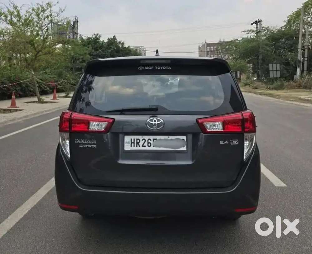 Toyota Innova Crysta 2021 Diesel 95000 Km Driven