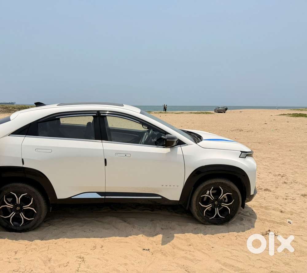 2024 Tata Curvv Petrol Manual