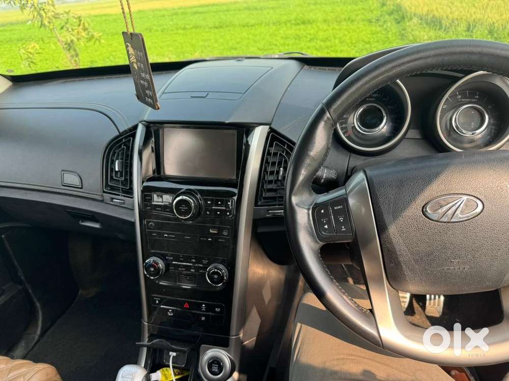 Mahindra Xuv500 2018 Diesel Well Maintained