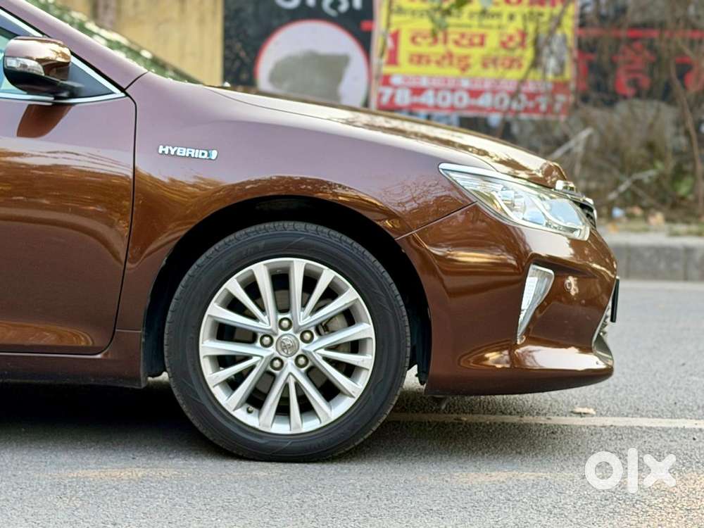 Toyota Camry 2.5 Hybrid, 2016, Petrol