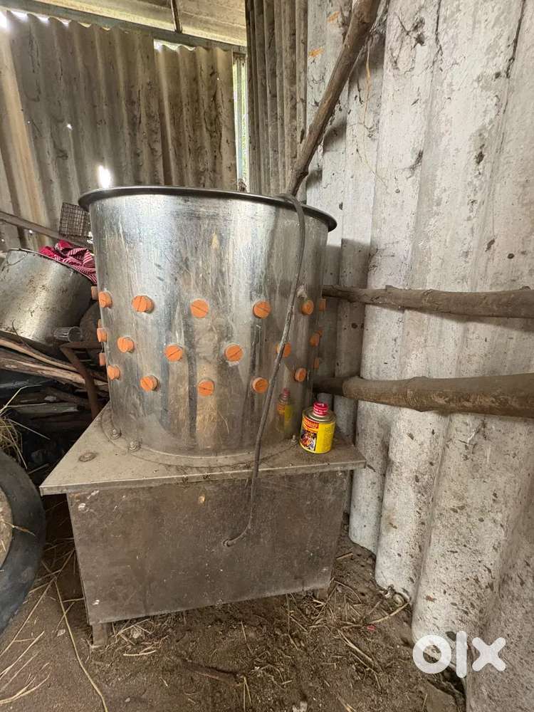 Chicken cleaner machine