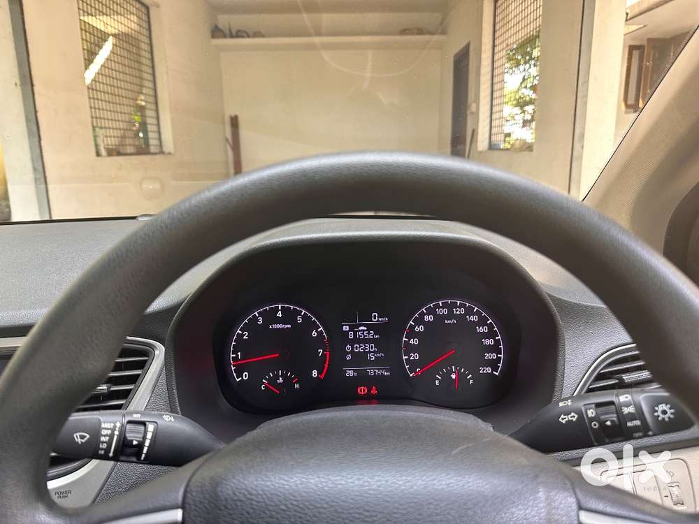 Hyundai Verna 2017 Petrol 74000 Km Driven