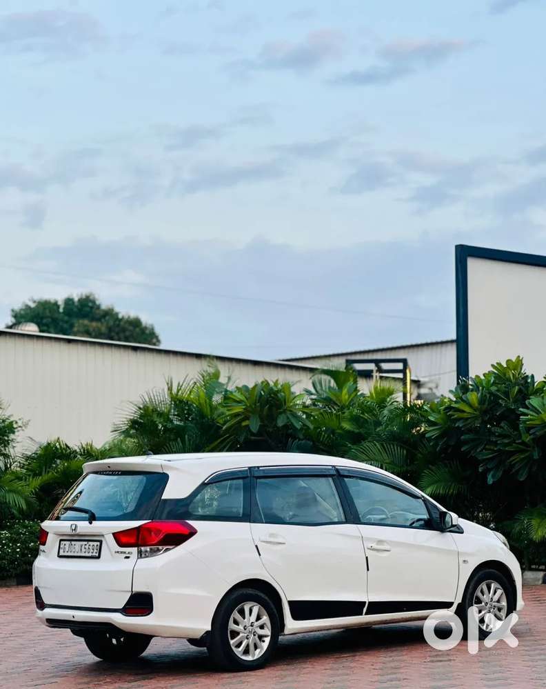 Honda Mobilio V I-vtec, 2014, Petrol