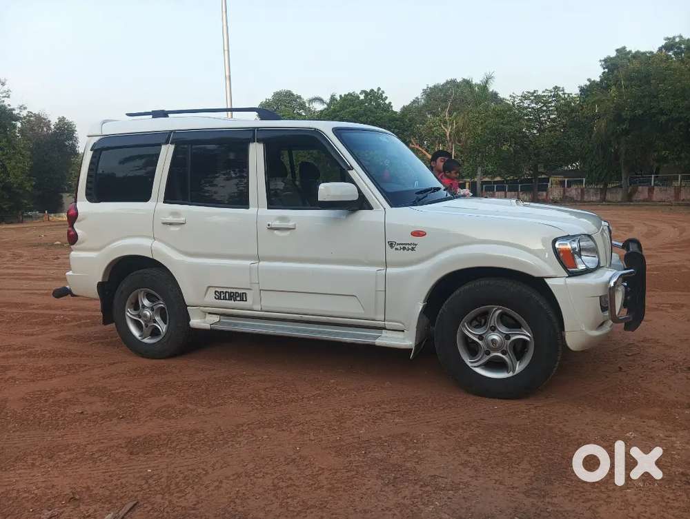 2013 Model Scorpio Sle