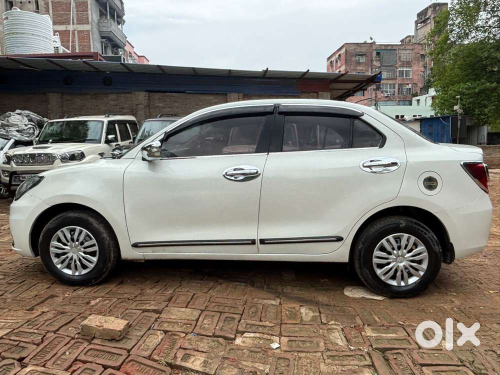 Maruti Suzuki Dzire 1.2 Vxi, 2021, Petrol