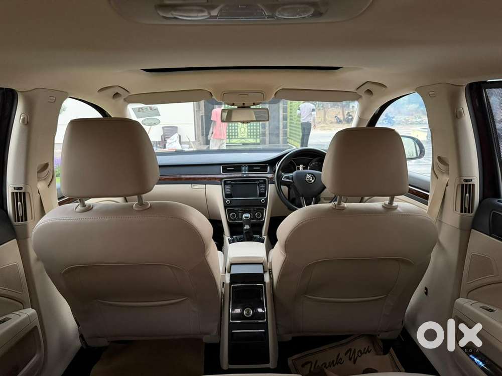 Skoda Superb Corporate Edition 1.8, 2015, Petrol