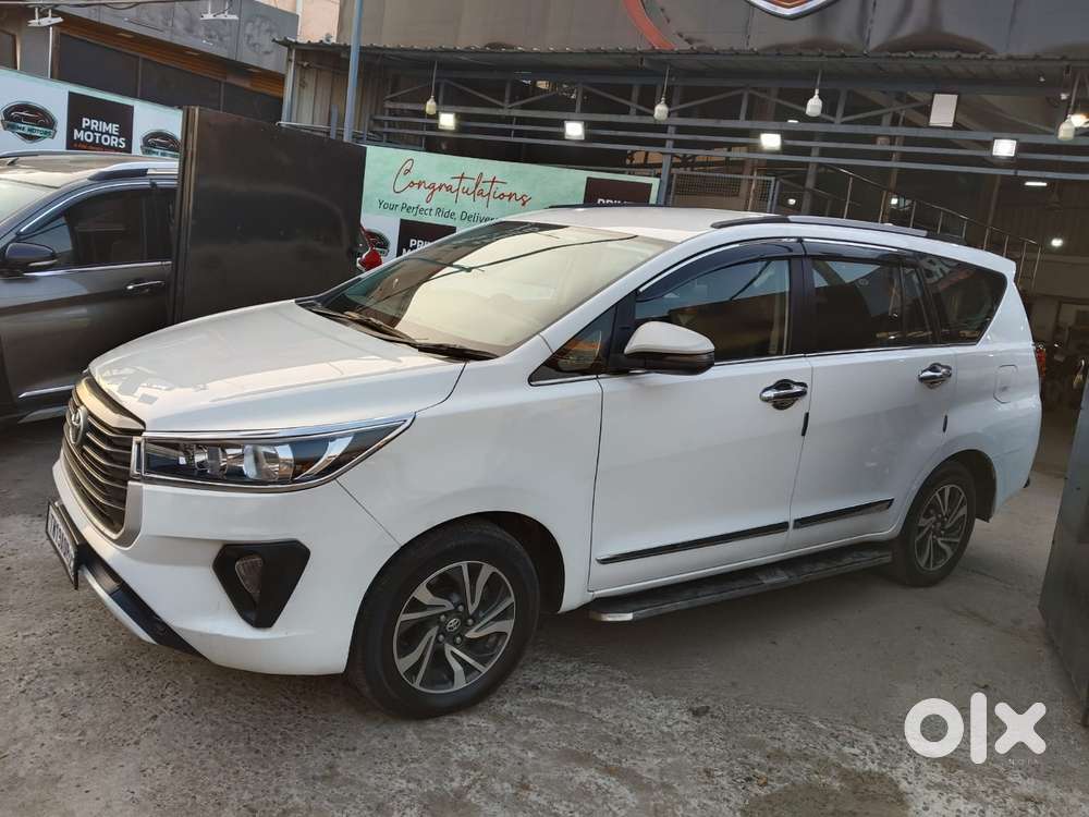 Toyota Innova Crysta 2.8 Gx At 8s, 2021, Diesel