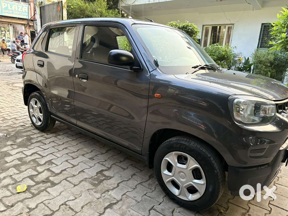 Maruti Suzuki S-presso Vxi Opt, 2022, Petrol