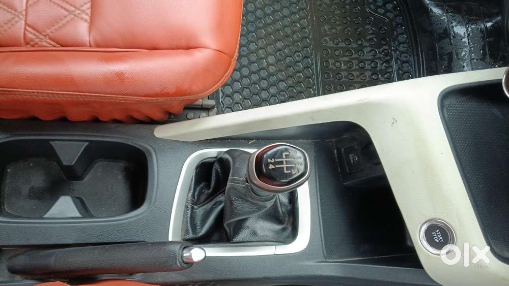Nissan Magnite 1.0 Xv, 2022, Petrol