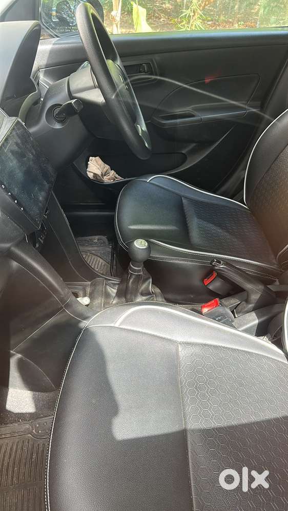 Maruti Suzuki Swift 2012 Petrol Well Maintained