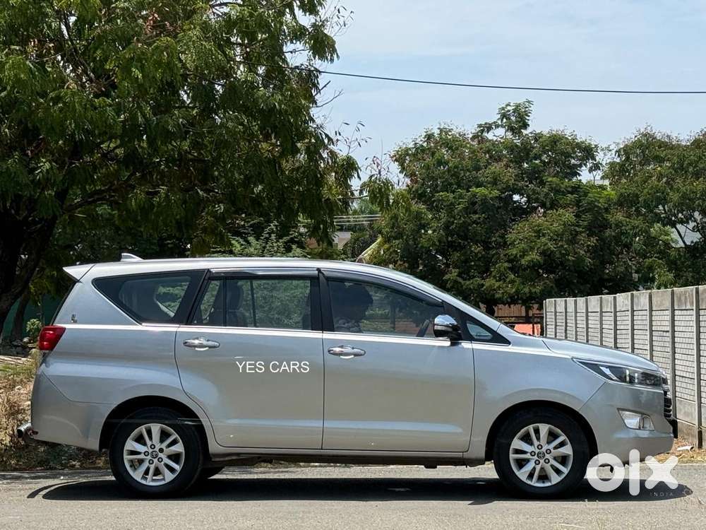 Toyota Innova Crysta 2.7 Zx At, 2017, Petrol
