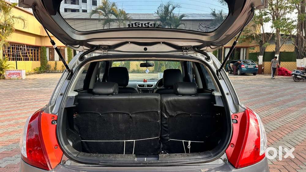 Maruti Suzuki Swift Zdi Plus, 2015, Diesel