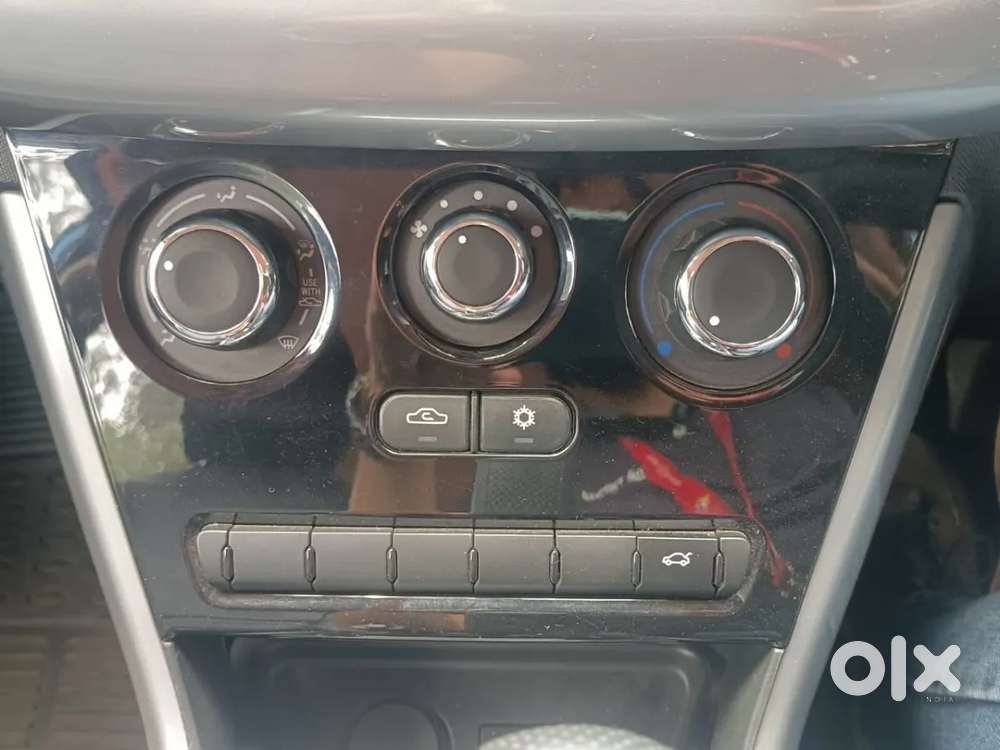 Tata Nexon 1.2 Revotron Xma, 2020, Petrol