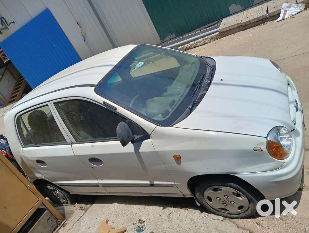 Hyundai Santro Ls  Zip Drive