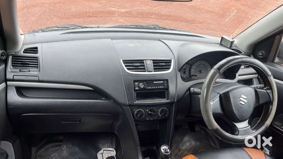Maruti Suzuki Swift Lxi, 2016, Petrol