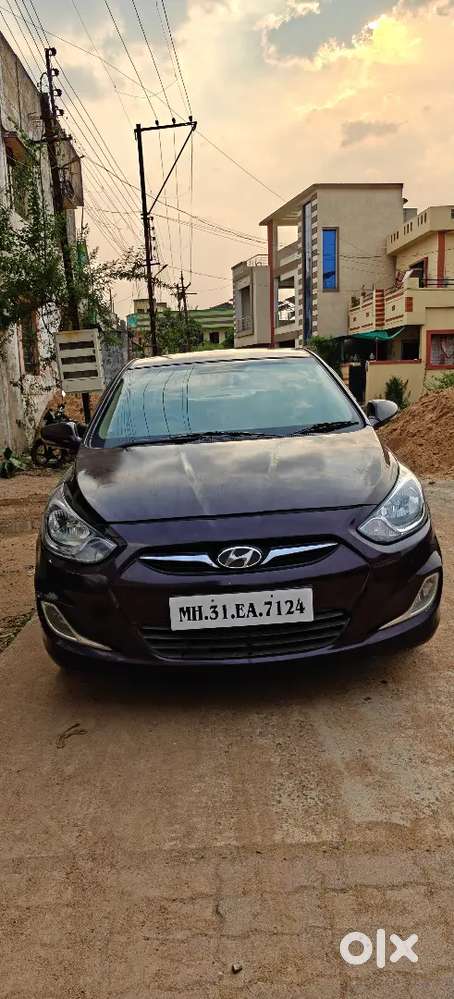 Hyundai Verna 2013