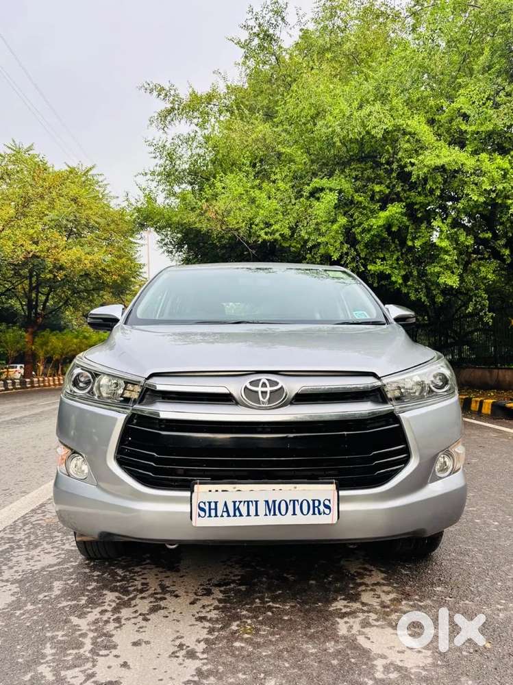 Toyota Innova Crysta 2.8 Zx At 7 Seater, 2017, Diesel