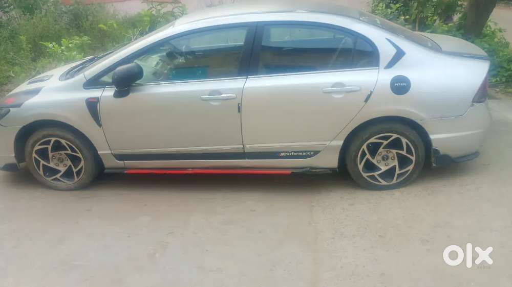 Honda Civic Petrol At 2007 Model