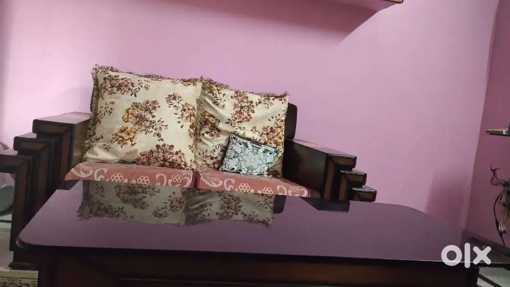 Sofa wooden