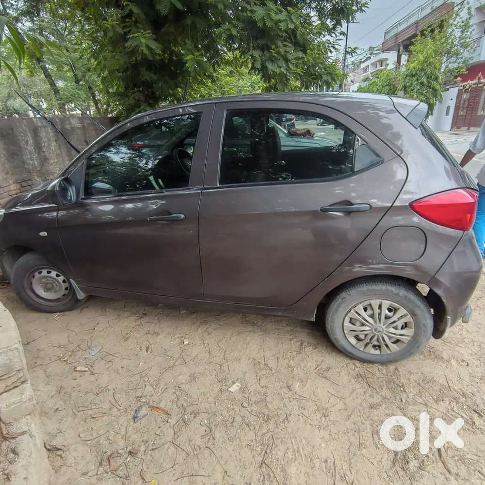 Tata Tiago 2018 Petrol 92000 Km Driven