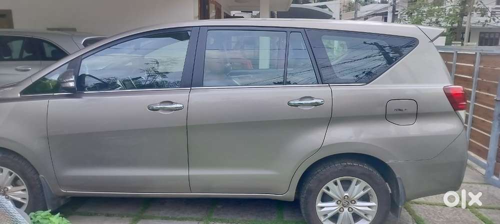 Toyota Innova Crysta 2.8 Zx At, 2017, Diesel