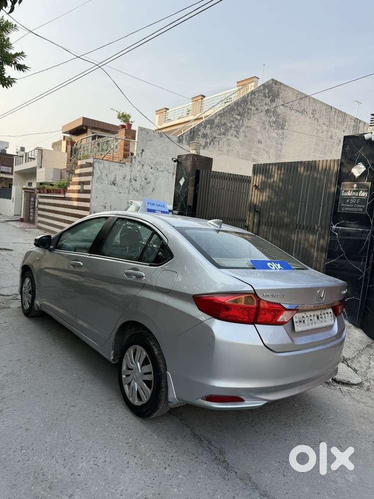 Honda City Vx Petrol Mt, 2015, Petrol