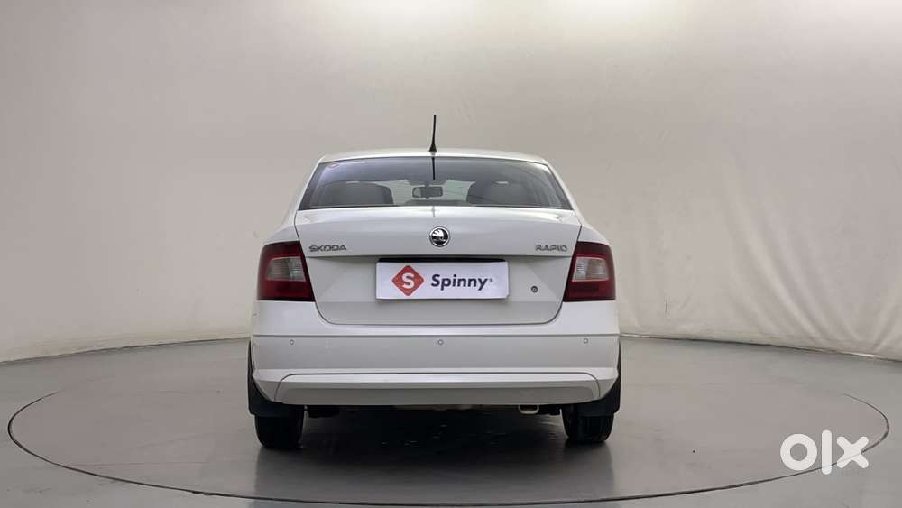 Skoda Rapid 2011-2013 1.6 Mpi Ambition, 2016, Petrol