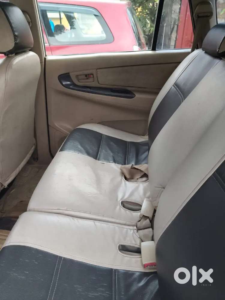 Toyota Innova 2007 Diesel 350000 Km Driven