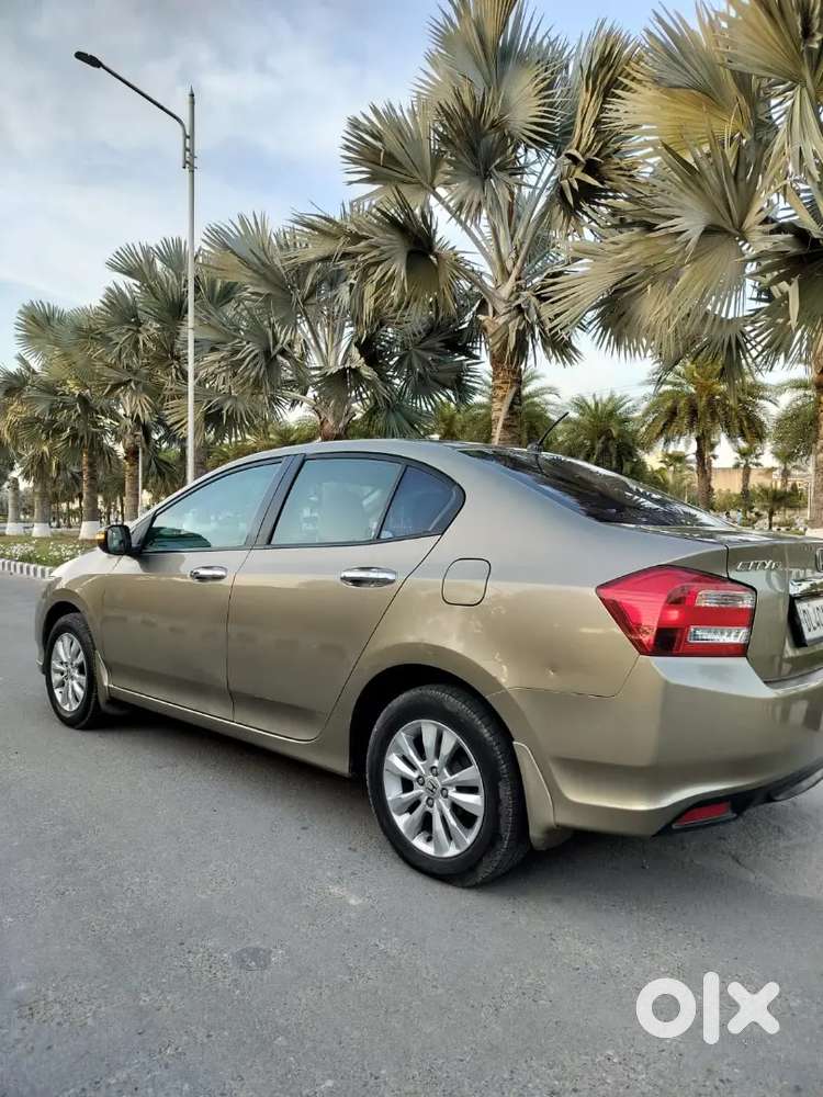 Honda City 2012 Petrol 37000 Km Driven, New Condition Car