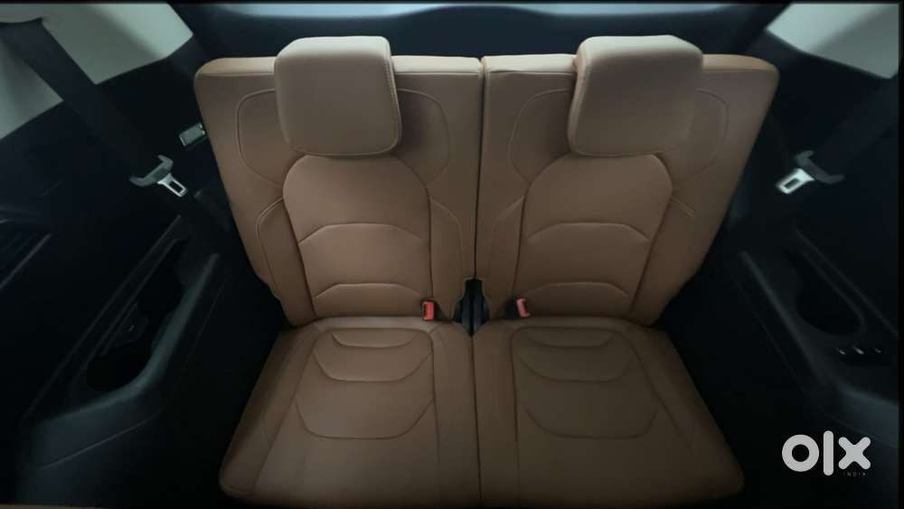 Mg Hector Plus 1.5 Sharp Turbo Cvt 6 Str, 2021, Petrol