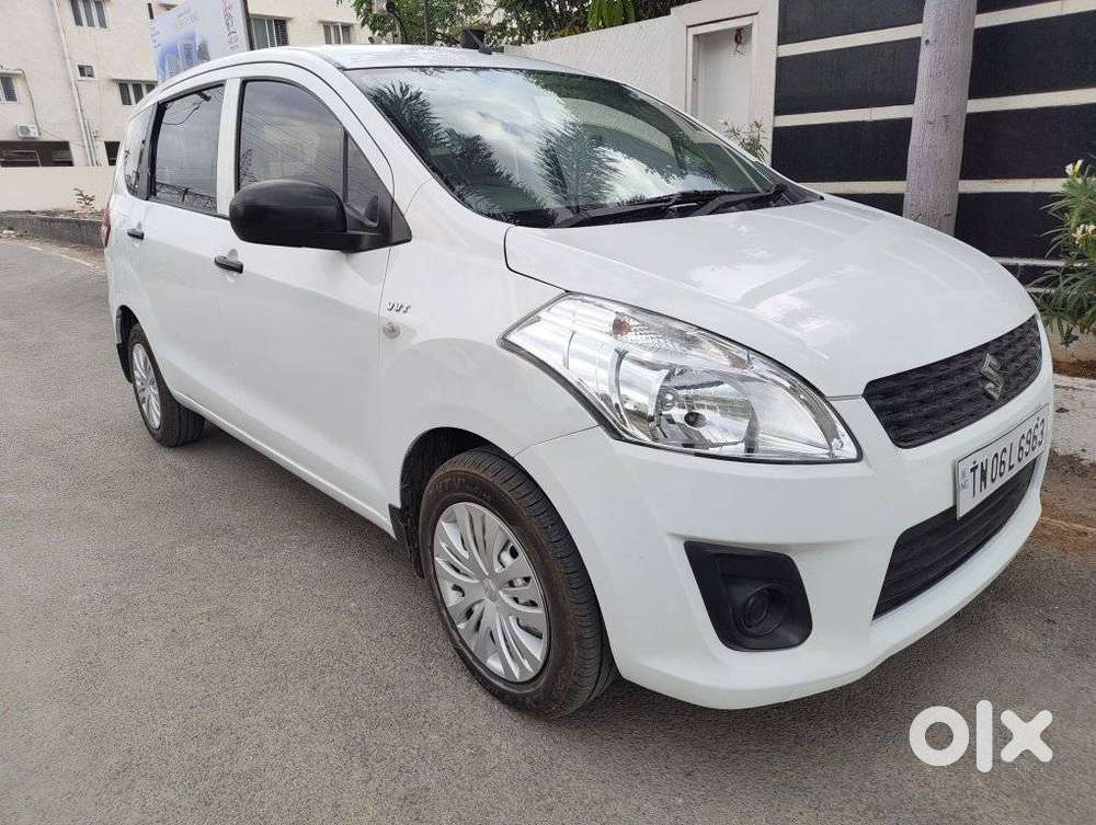 Maruti Suzuki Ertiga Lxi, 2014, Petrol
