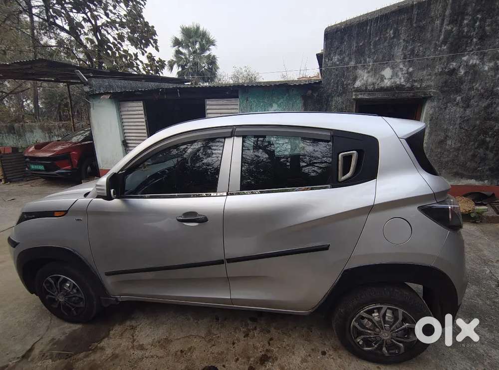 Mahindra Kuv 100nxt K2+