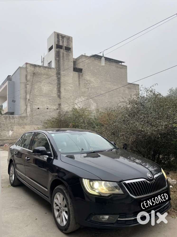 Skoda Superb Diesel 2016 Year
