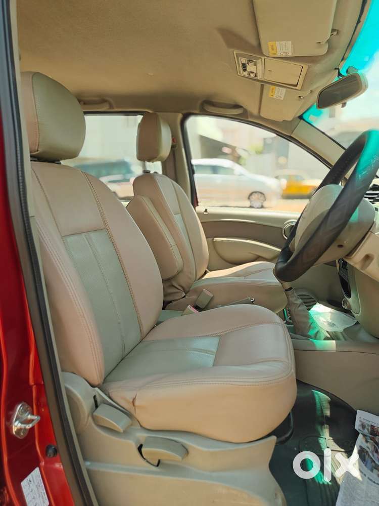 Mahindra Quanto C8, 2013, Diesel