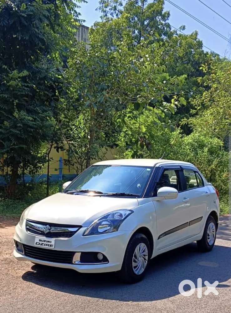 Maruti Suzuki Dzire 2017 Diesel 130000 Km Driven All Paper Ok Ac Chill