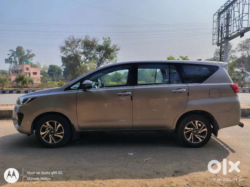 Toyota Innova Crysta 2021 Diesel 110000 Km Driven