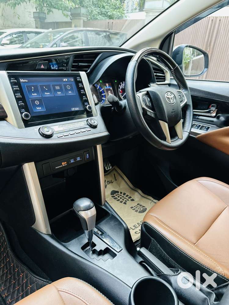 Toyota Innova Crysta [2020-ongoing] 2.7 Zx At 7 Str, 2022, Petrol