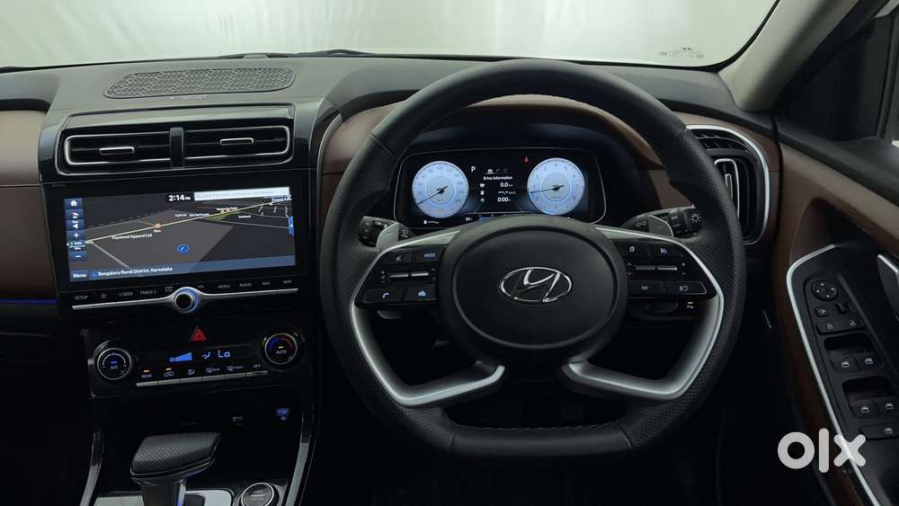 Hyundai Alcazar 2.0 Signature (o) Petrol At 6 Str, 2022, Petrol