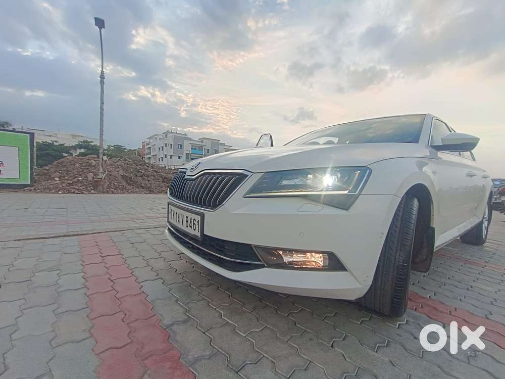 Skoda Superb Laurin And Klement 1.8, 2020, Petrol