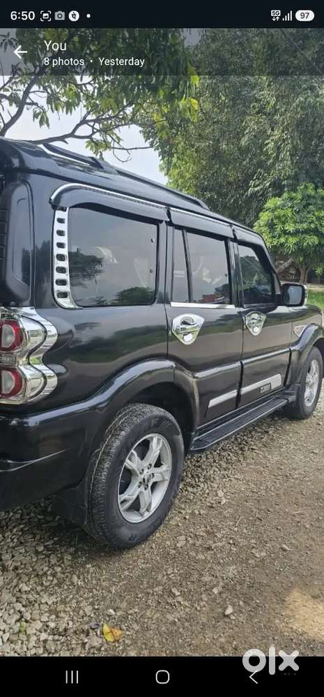 Mahindra Scorpio S10 2015